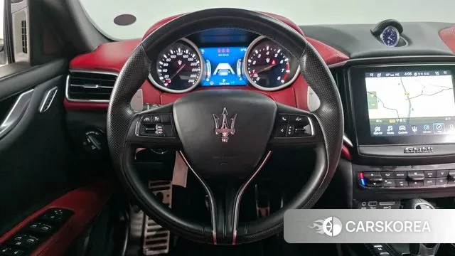 Maserati Ghibli 2018 Белый из Кореи, фото 5