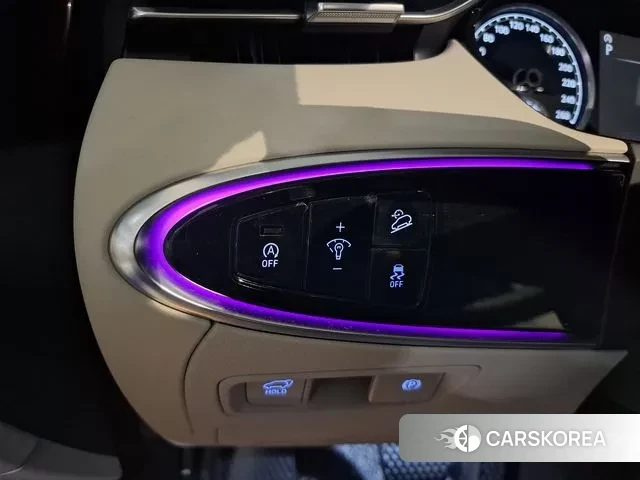 Genesis GV70 2023 Красный из Кореи, фото 5