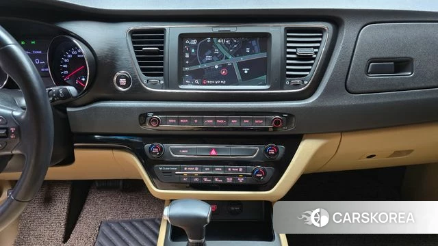 Kia The New Carnival 2019 Черный из Кореи, фото 5