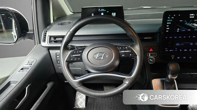Hyundai Staria 2022 Белый из Кореи, фото 5