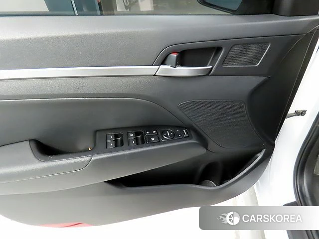 Hyundai The New Avante AD 2019 Белый из Кореи, фото 5