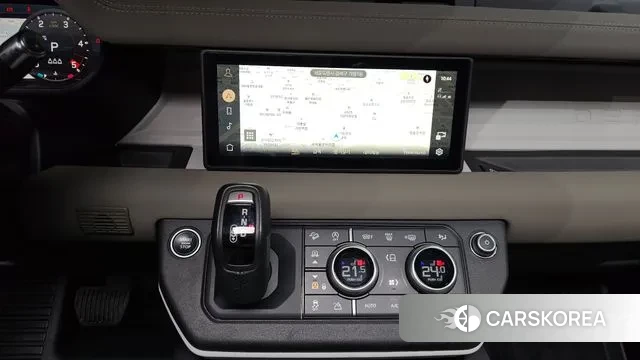 Land Rover Defender (L663) 2021 Песочный из Кореи, фото 5