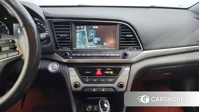 Hyundai Avante AD 2018 Белый из Кореи, фото 5