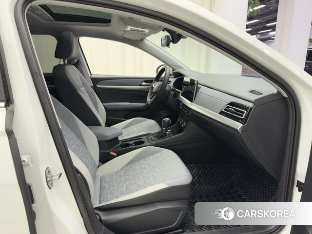 Volkswagen Lavida 2022 Белый из Китая, фото 5