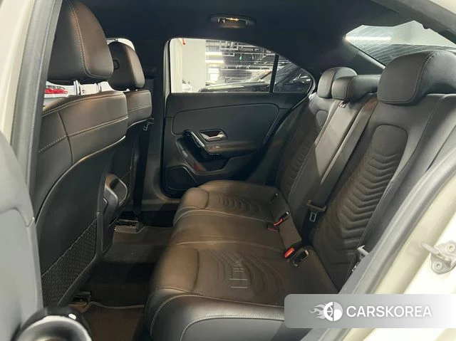 Mercedes-Benz A-Class W177 2020 Белый из Кореи, фото 5