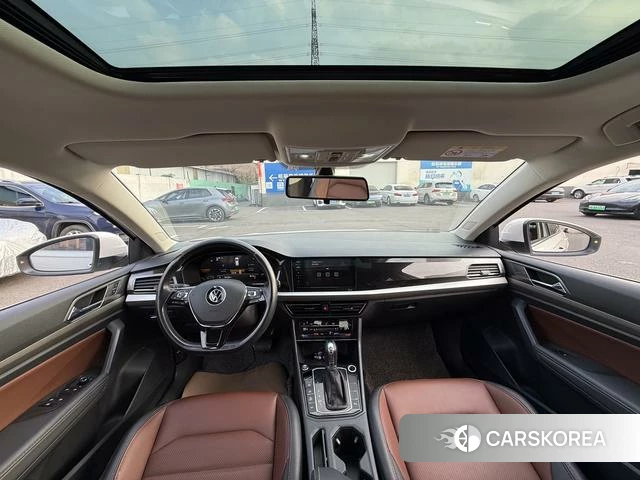Volkswagen Lavida 2022 Белый из Китая, фото 5