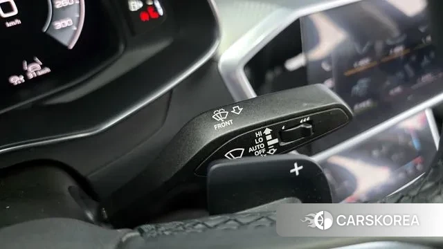Audi A6 (C8) 2023 Серый из Кореи, фото 5