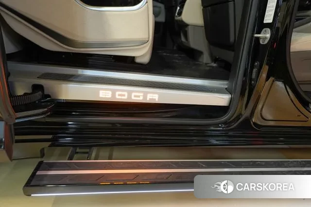 Kia The New Carnival 4th Generation 2024 Черный из Кореи, фото 5