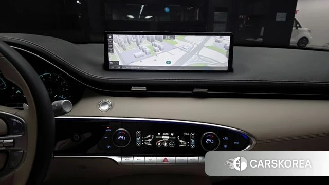 Genesis GV70 2023 Белый из Кореи, фото 5