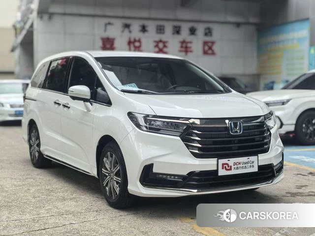 Honda Odyssey 2025 Белый из Китая, фото 5