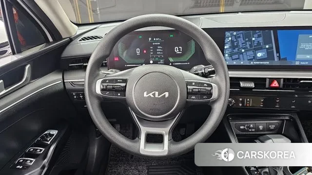 Kia The New K5 3rd generation 2024 Белый из Кореи, фото 5