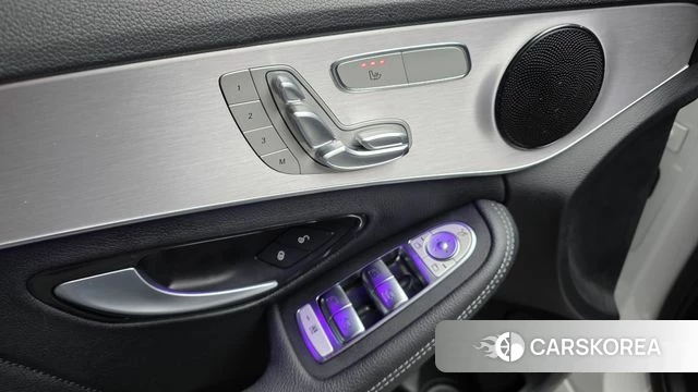 Mercedes-Benz C-Class W205 2021 Белый из Кореи, фото 5