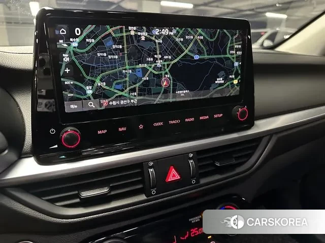 Kia The New K3 2nd generation 2022 Черный из Кореи, фото 5