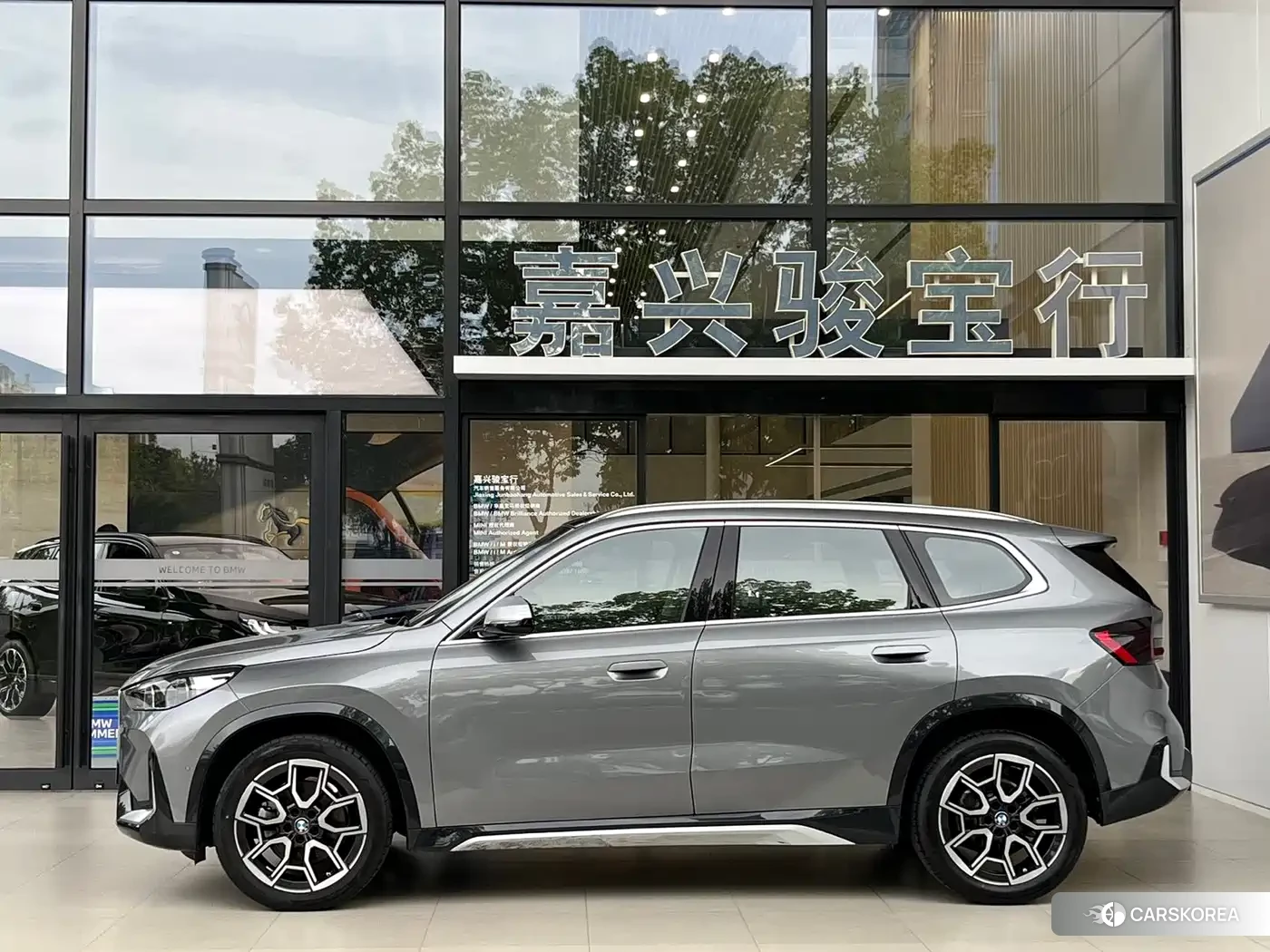 BMW X1 2024 Silver/gray из Китая, фото 5