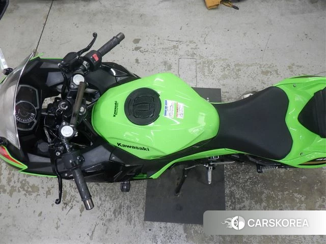 Проданный Kawasaki NINJA 400 id 4191972 из Японии
