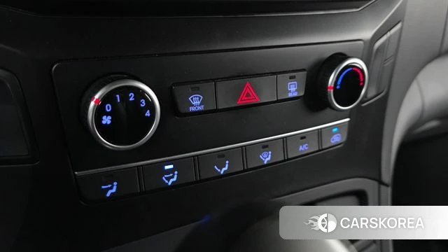 Hyundai The New Grand Starex 2019 Серебристо-серый из Кореи, фото 5