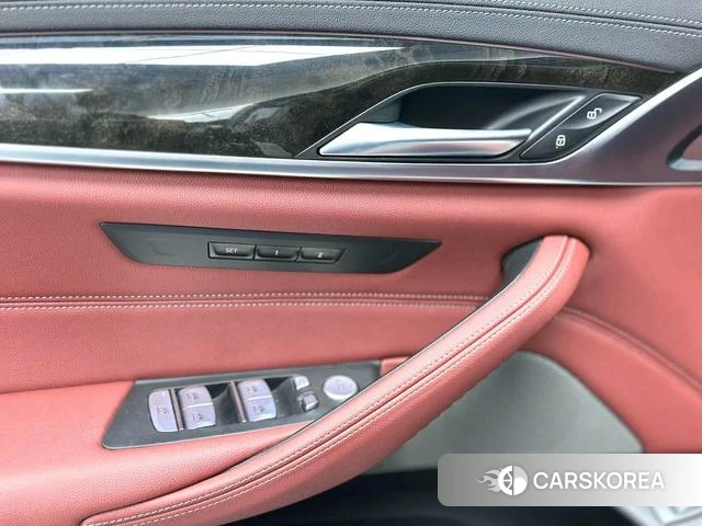 BMW 5 series 2023 Черный из Китая, фото 5