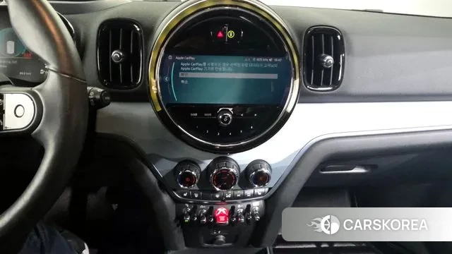 Mini Cooper S Countryman 2022 Светло-серебряный цвет из Кореи, фото 5