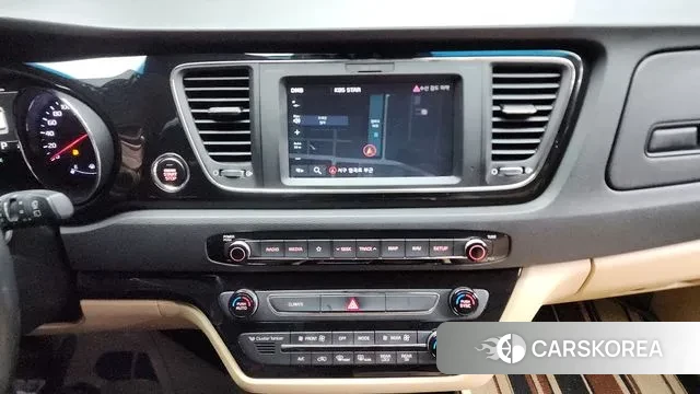 Kia The New Carnival 2018 Черный из Кореи, фото 5