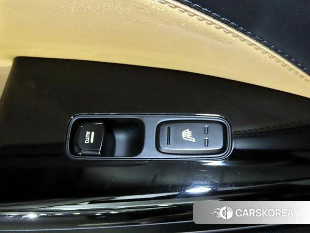 Kia K7 Premier 2019 Черный из Кореи, фото 5