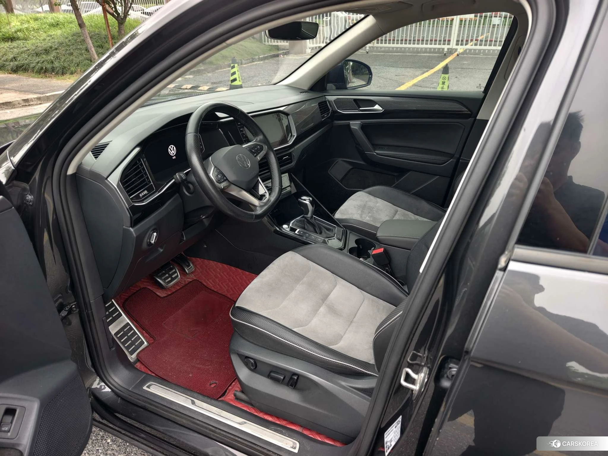 Volkswagen Tanyue X 2020 Темно-серый из Китая, фото 5