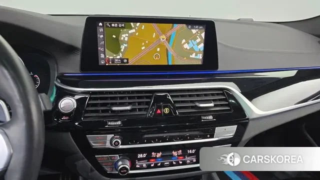 BMW 5 Series (G30) 2019 Серый из Кореи, фото 5