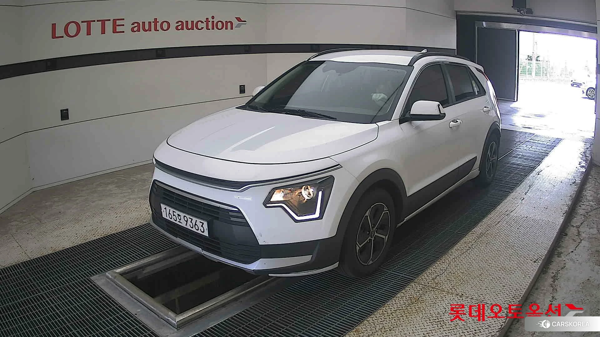 Kia Niro Hybrid 2022 Snow White Pearl (optional) из Кореи, фото 5