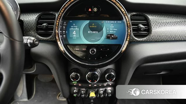 Mini Cooper Electric 2023 Серебряный из Кореи, фото 5