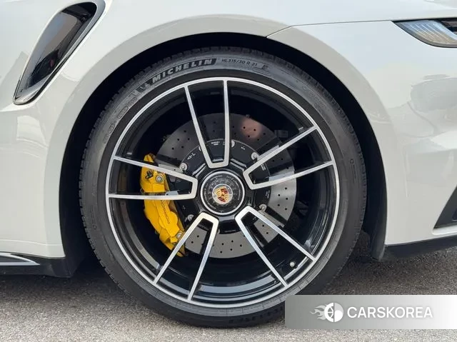 Porsche 911(992) 2021 Серебристо-серый из Кореи, фото 5