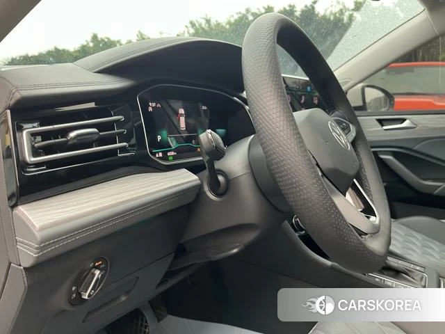 Volkswagen Sagitar 2025 Белый из Китая, фото 5