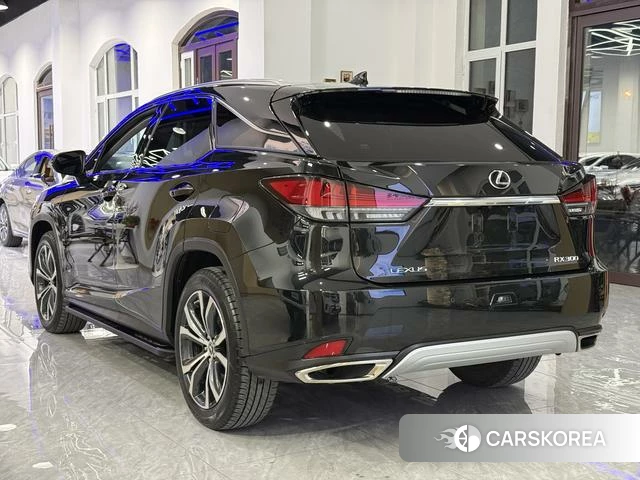 Lexus RX 2022 Черный из Китая, фото 5
