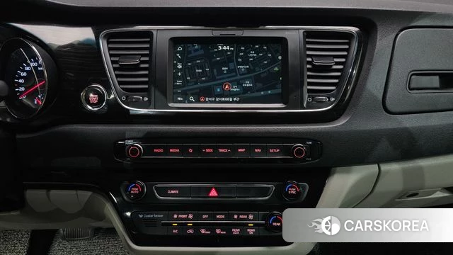 Kia The New Carnival 2018 Черный из Кореи, фото 5