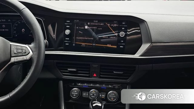 Volkswagen 7th Generation of Jetta 2023 Белый из Кореи, фото 5