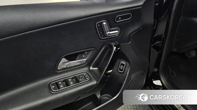 Mercedes-Benz A-Class W177 2020 Черный из Кореи, фото 5