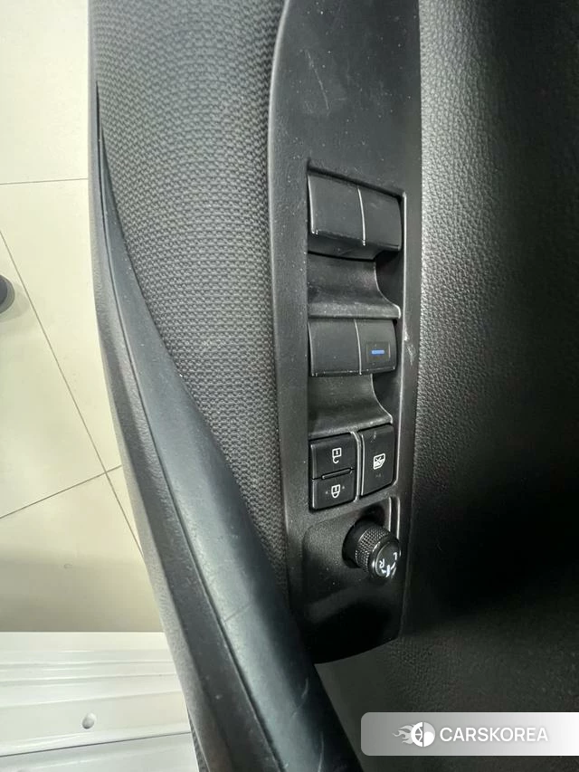 Toyota Corolla 2023 Белый из Китая, фото 5