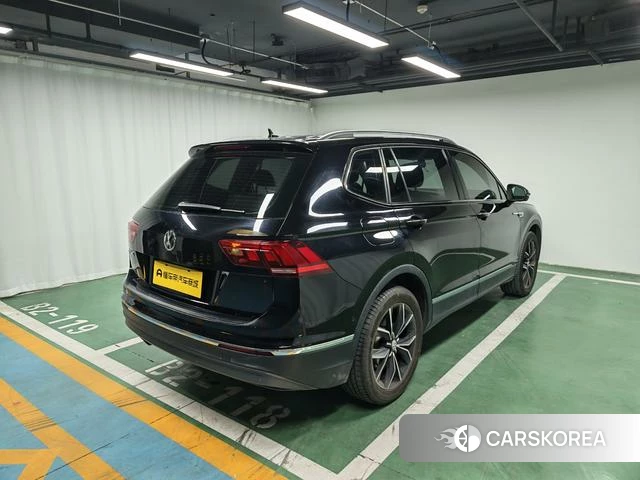 Volkswagen Tiguan L 2020 Черный из Китая, фото 5