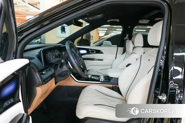 Kia Carnival 4th generation 2023 Черный из Кореи, фото 5