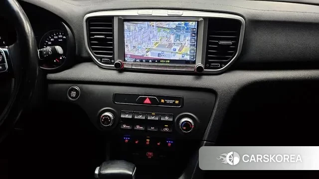 Kia Sportage The Bold 2018 Белый из Кореи, фото 5