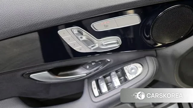 Mercedes-Benz C-Class W205 2019 Черный из Кореи, фото 5