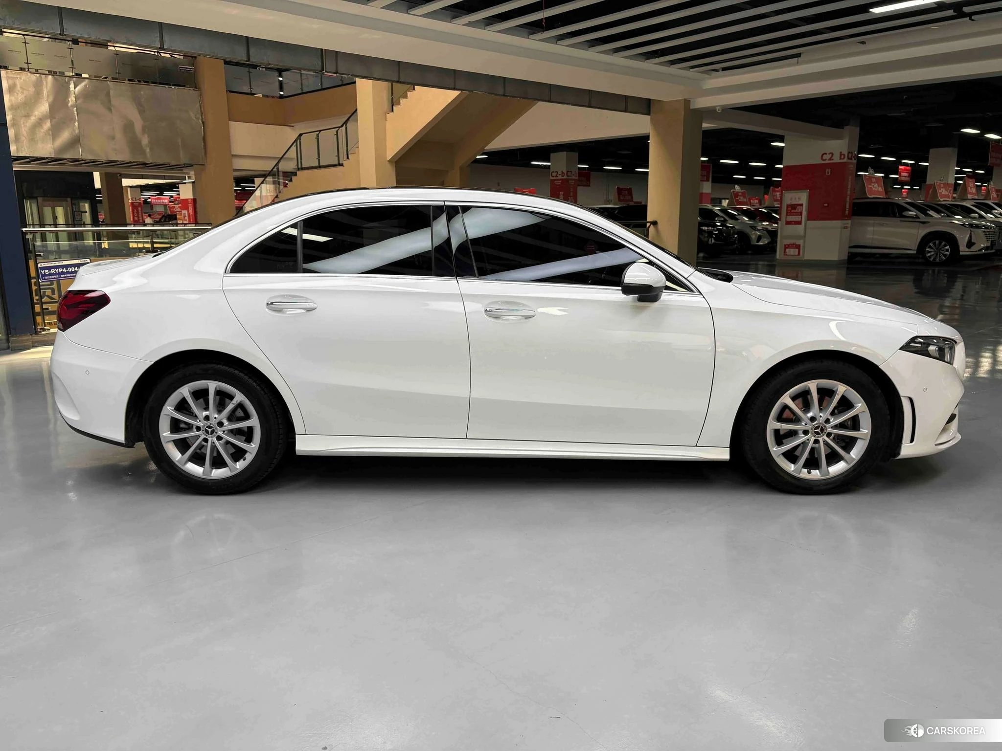 Mercedes-Benz Class A 2021 Белый из Китая, фото 5