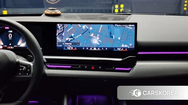 BMW 5 Series (G60) 2024 Белый из Кореи, фото 5