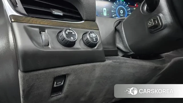 Cadillac Escalade 2018 Черный из Кореи, фото 5