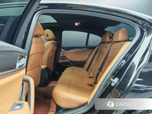 BMW 5 series (imported) 2021 Черный из Китая, фото 5