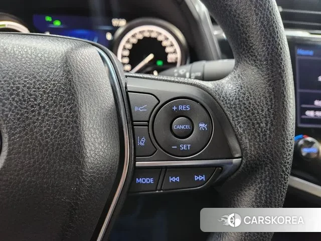 Toyota Camry (XV70) 2021 Белый из Кореи, фото 5