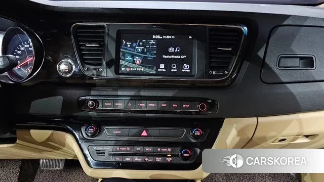 Kia The New Carnival 2018 Черный из Кореи, фото 5
