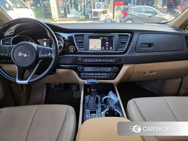 Kia The New Carnival 2018 Черный из Кореи, фото 5