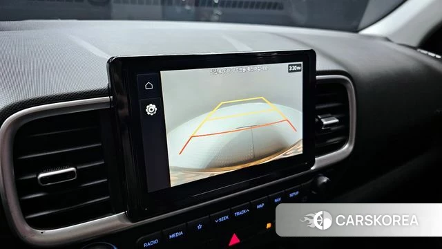 Hyundai Venue 2020 Серебристо-серый из Кореи, фото 5