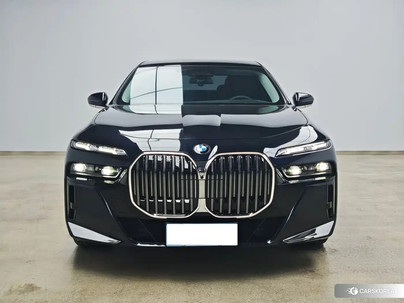 BMW 7 series 2026 Черный из Китая, фото 5