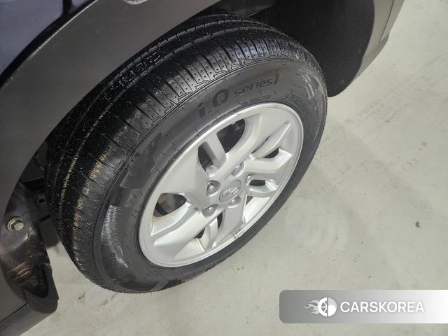 Hyundai Venue 2020 Серый из Кореи, фото 5