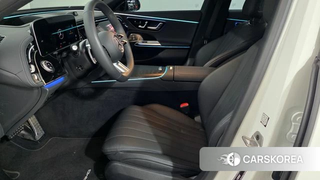 Mercedes-Benz E-Class W214 2025 Белый из Кореи, фото 5